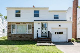 2207 Campus Road, Beachwood, OH 44122