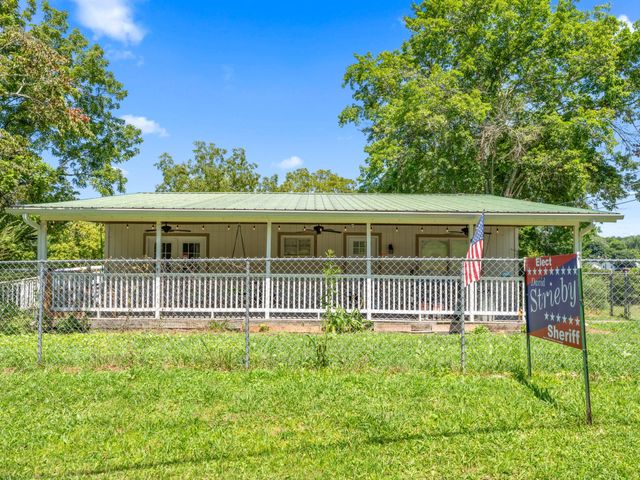 283 Gum St, Tracy City, TN 37387