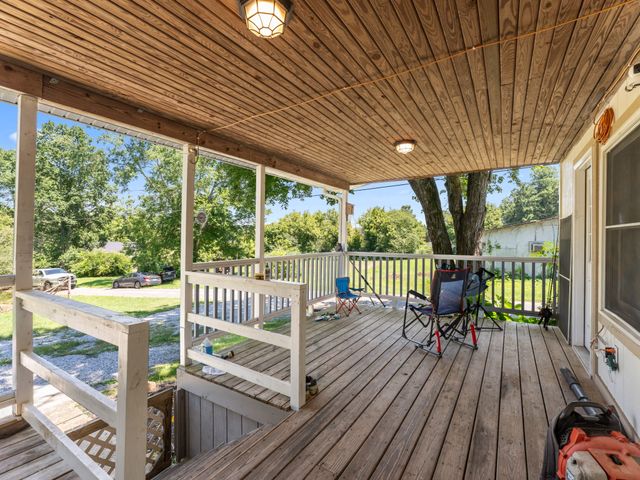 283 Gum St, Tracy City, TN 37387