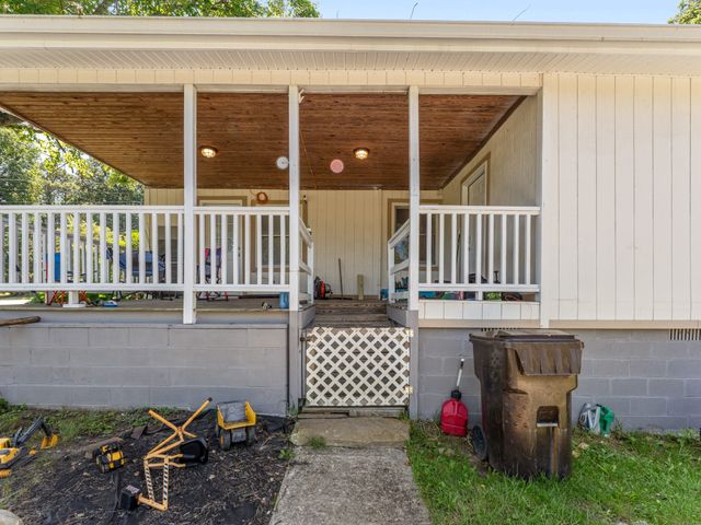 283 Gum St, Tracy City, TN 37387