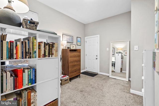 1718 SNYDER, Philadelphia, PA 19145