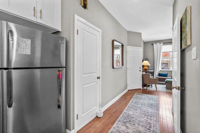 1718 SNYDER, Philadelphia, PA 19145
