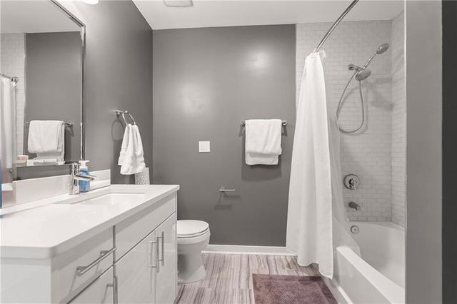 855 Peachtree Street NE 2013, Atlanta, GA 30308