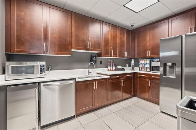 855 Peachtree Street NE 2013, Atlanta, GA 30308