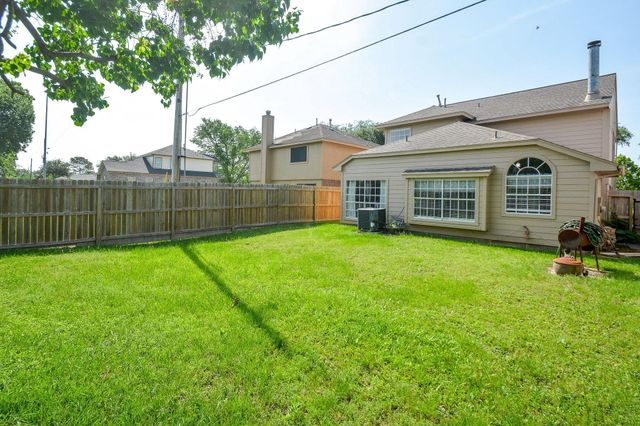 5204 Breckenridge Drive, Houston, TX 77066