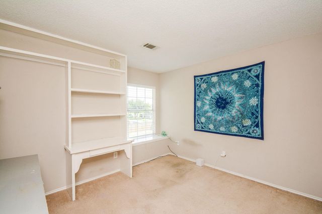 5204 Breckenridge Drive, Houston, TX 77066