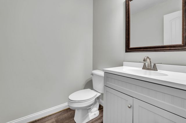 270 Harper Rd, Clarksville, TN 37043