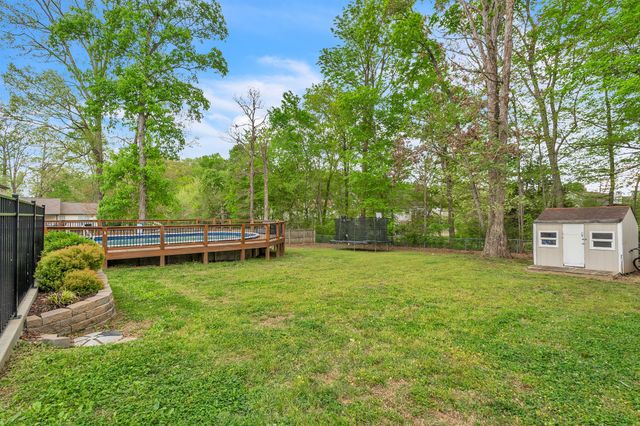 270 Harper Rd, Clarksville, TN 37043