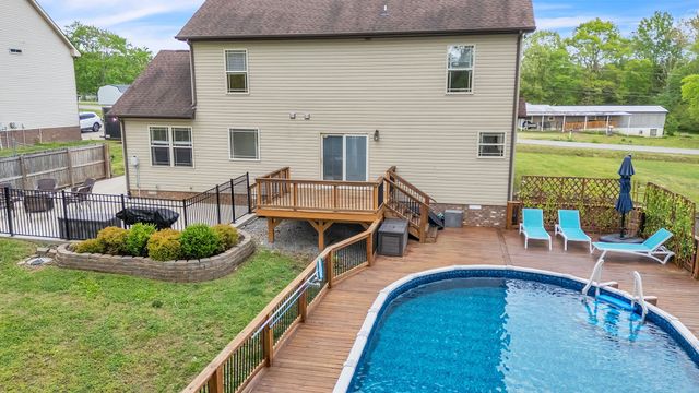 270 Harper Rd, Clarksville, TN 37043