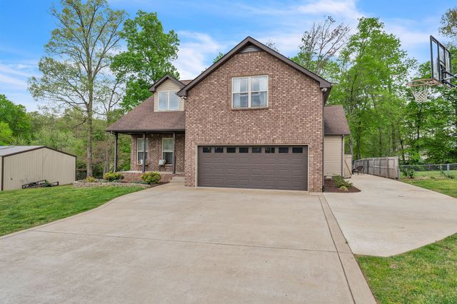 270 Harper Rd, Clarksville, TN 37043