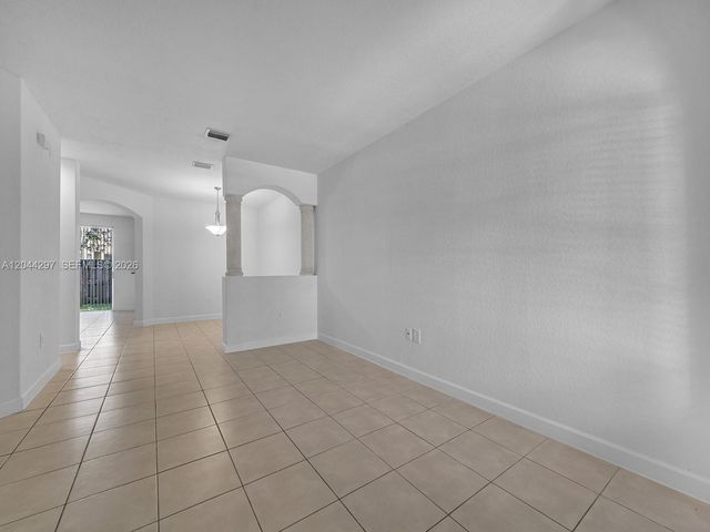 2482 SE 15th Court, Homestead, FL 33035