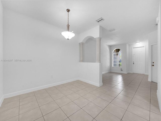 2482 SE 15th Court, Homestead, FL 33035