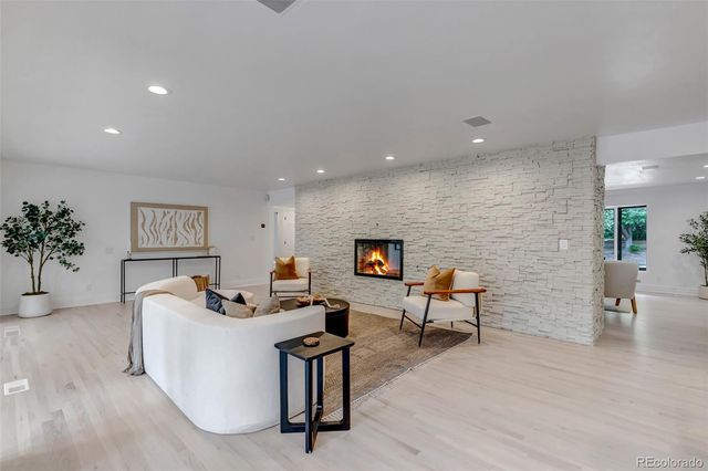 17 E Belleview Lane, Greenwood Village, CO 80121