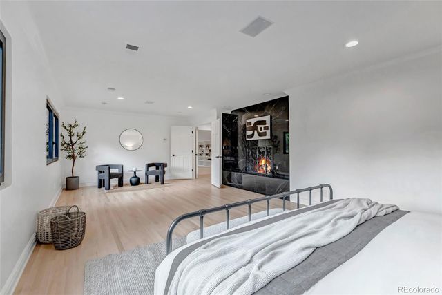 17 E Belleview Lane, Greenwood Village, CO 80121