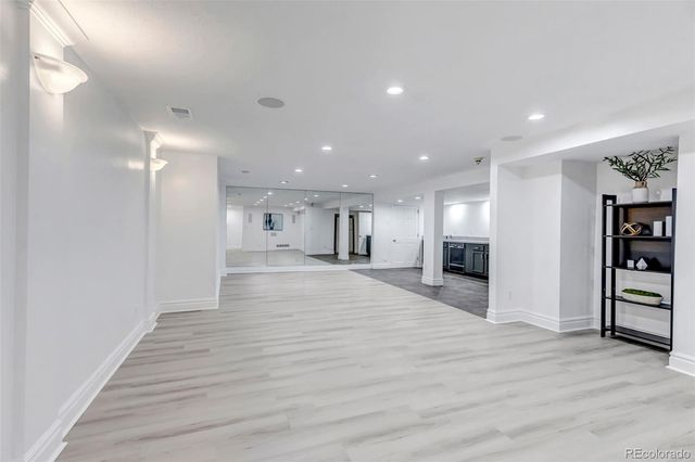 17 E Belleview Lane, Greenwood Village, CO 80121