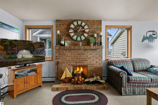 140 Forest Lawn, Cadillac, MI 49601