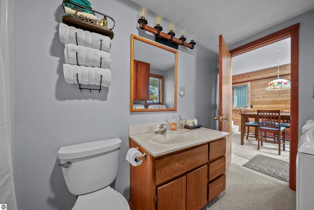 140 Forest Lawn, Cadillac, MI 49601