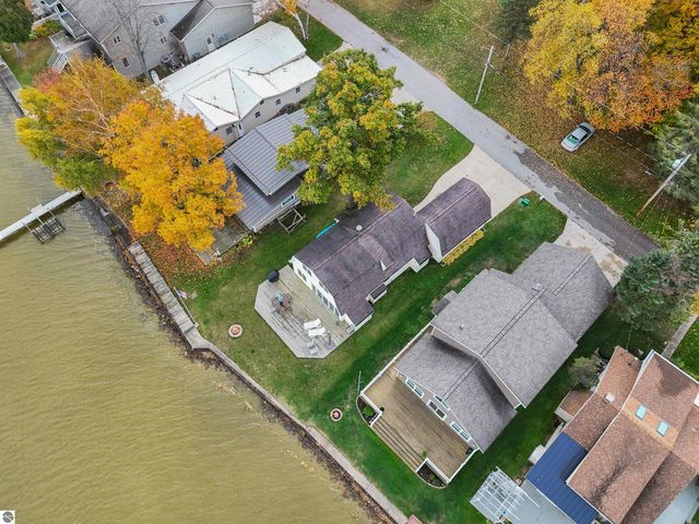 140 Forest Lawn, Cadillac, MI 49601