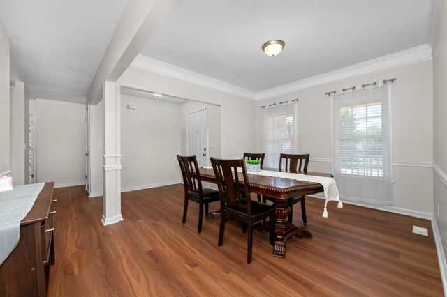 206 Brentmeade Dr, Murfreesboro, TN 37130
