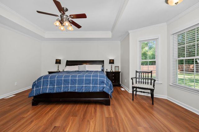 206 Brentmeade Dr, Murfreesboro, TN 37130
