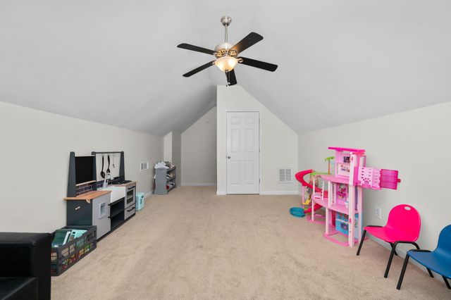 206 Brentmeade Dr, Murfreesboro, TN 37130