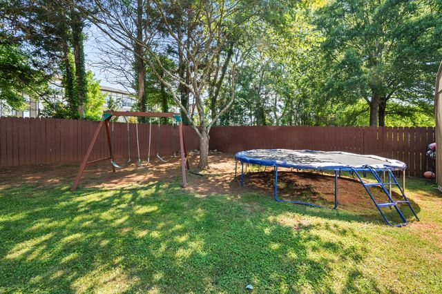 206 Brentmeade Dr, Murfreesboro, TN 37130