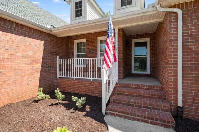 206 Brentmeade Dr, Murfreesboro, TN 37130