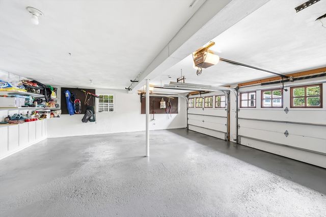 22 Hollywood Rd, Winchester, MA 01890