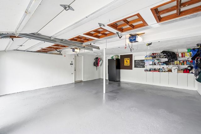 22 Hollywood Rd, Winchester, MA 01890