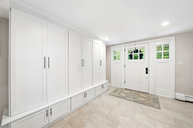 22 Hollywood Rd, Winchester, MA 01890