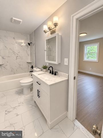 391 HILLTOP LN, Annapolis, MD 21403