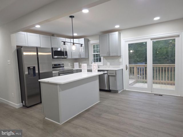 391 HILLTOP LN, Annapolis, MD 21403