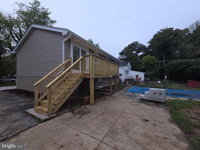 391 HILLTOP LN, Annapolis, MD 21403