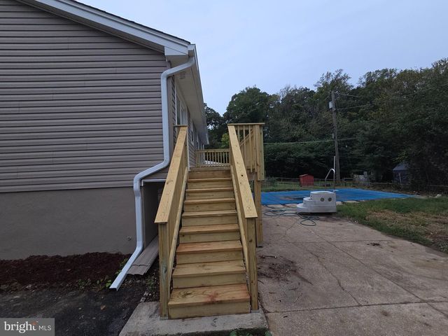 391 HILLTOP LN, Annapolis, MD 21403