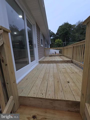 391 HILLTOP LN, Annapolis, MD 21403