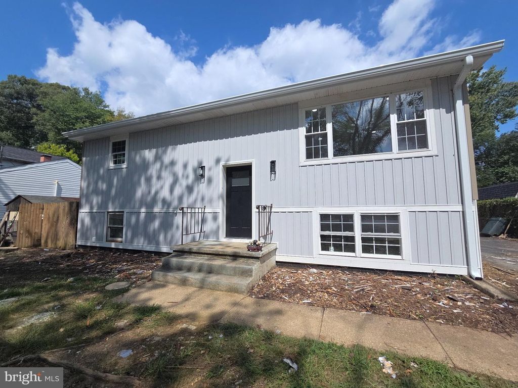 391 HILLTOP LN, Annapolis, MD 21403