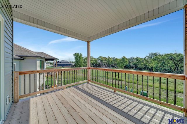 820 Regiment Road, Lincoln, NE 68527