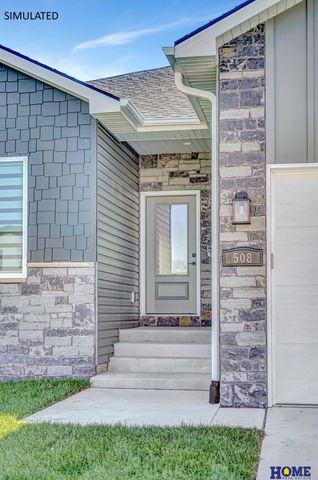 820 Regiment Road, Lincoln, NE 68527