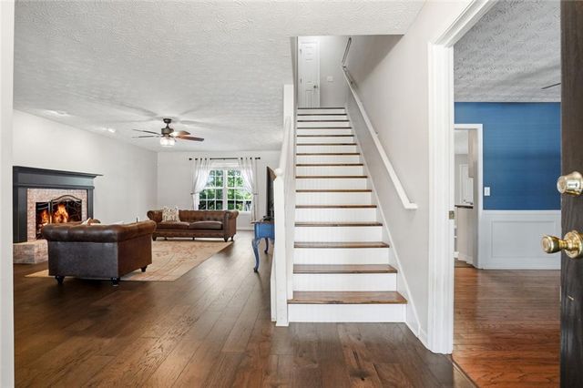 1005 Pebble Bend Drive, Grayson, GA 30017