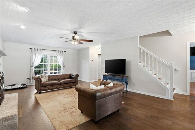 1005 Pebble Bend Drive, Grayson, GA 30017