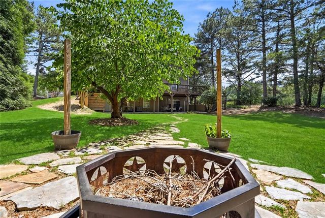 1005 Pebble Bend Drive, Grayson, GA 30017