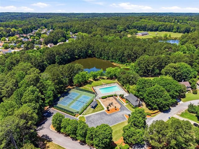 1005 Pebble Bend Drive, Grayson, GA 30017