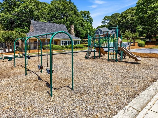 1005 Pebble Bend Drive, Grayson, GA 30017