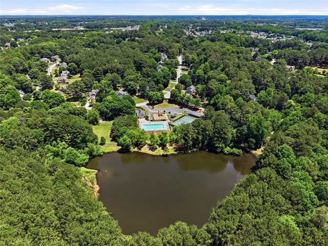 1005 Pebble Bend Drive, Grayson, GA 30017
