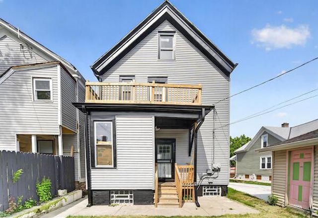2120 N 2nd STREET, Milwaukee, WI 53212