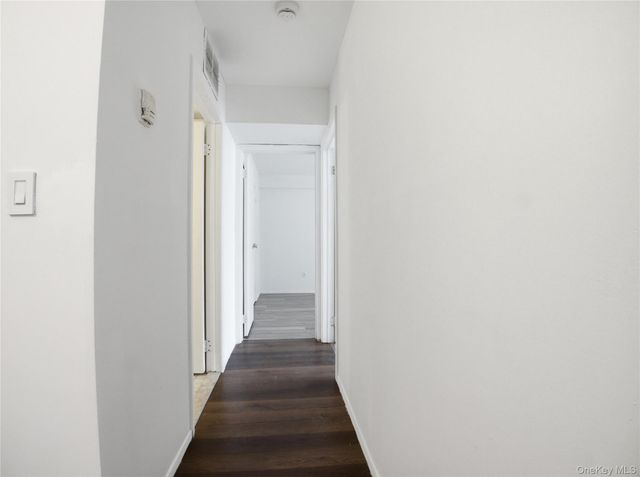 15 Davidson Court, Staten Island, NY 10303