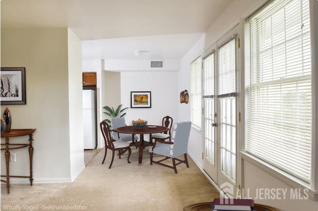 504 Lakeview Terrace, Plainsboro, NJ 08540