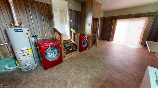 1003 Warfield DR, Portsmouth, VA 23701