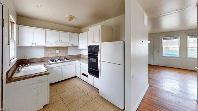 1003 Warfield DR, Portsmouth, VA 23701