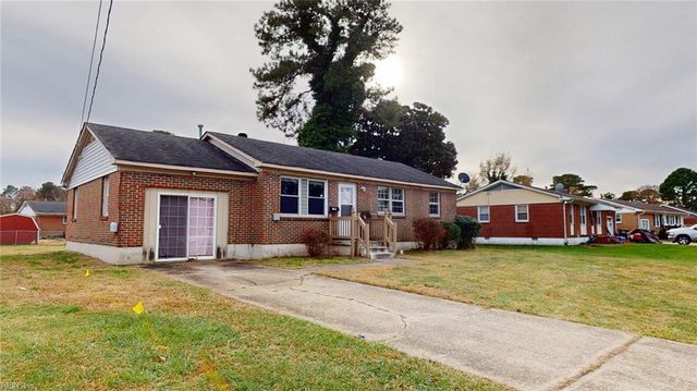 1003 Warfield DR, Portsmouth, VA 23701